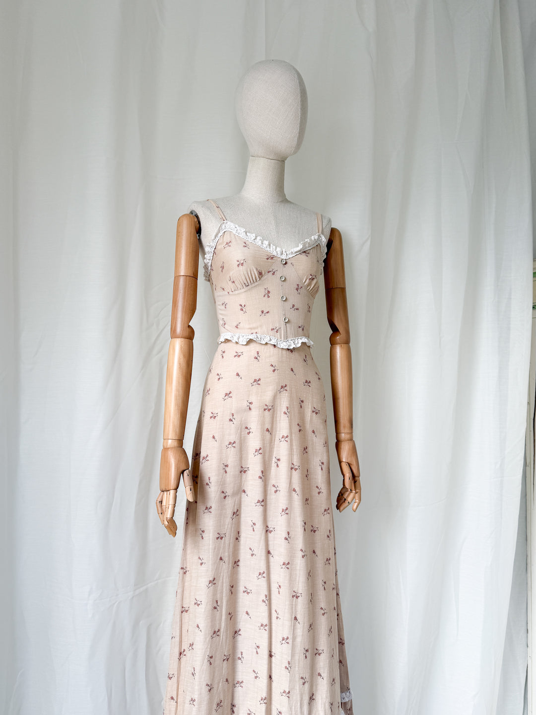 Beautiful Rare 1970s Lace Trimmed Soft Brown Cotton Sundress