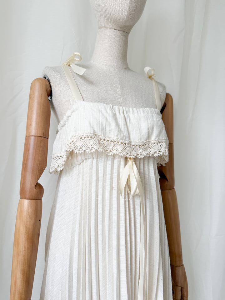 Utterly Beautiful Rare 1970s Soft Cheesecloth Pleated Bohemian Midi Dress