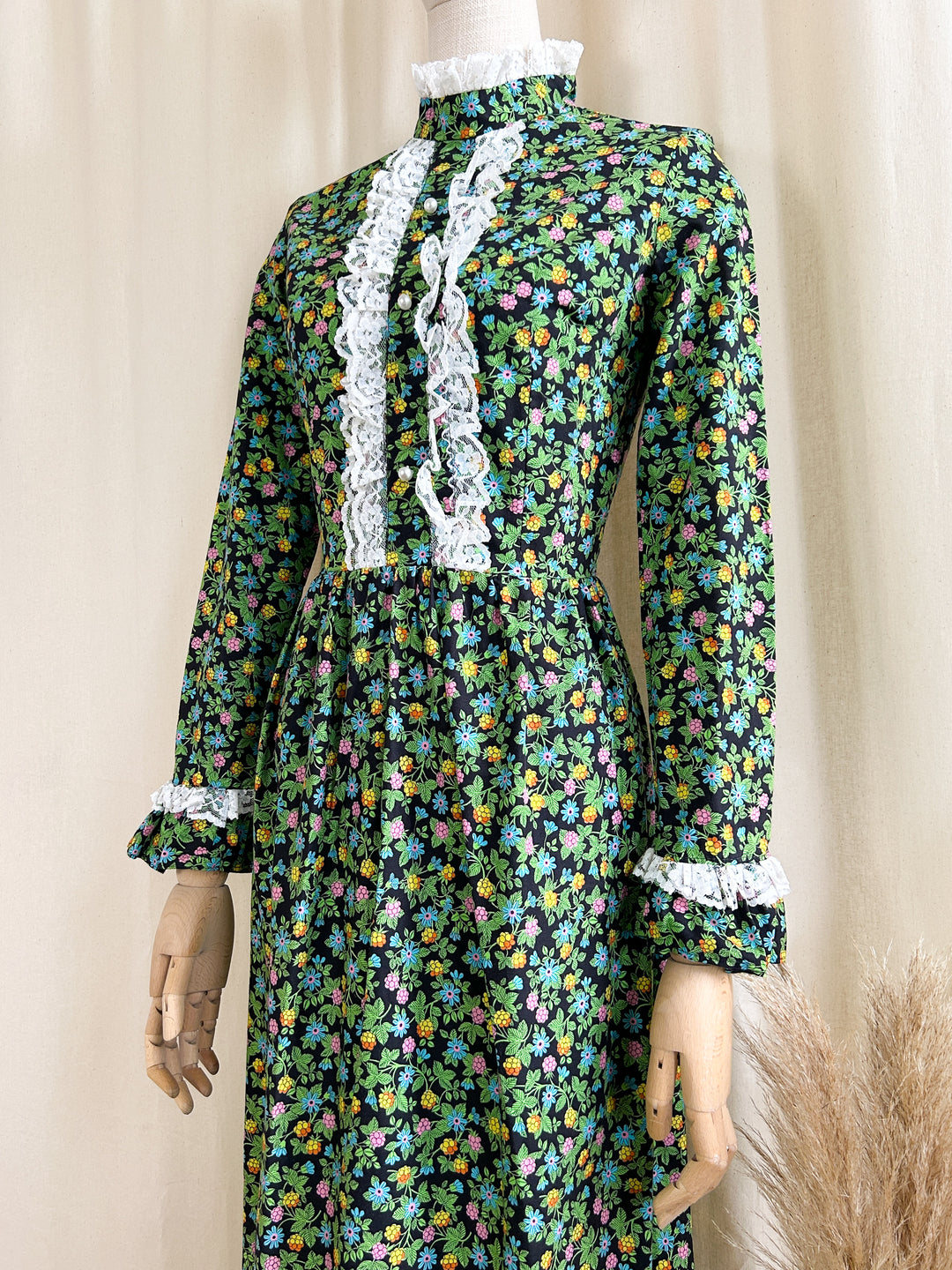 Beautiful 1970s Dark Floral Cotton Prairie Dress