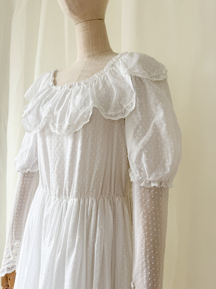 Heavenly Swan Like Rare Late 1970s White Swiss Dot Cotton Laura Ashley Midaxi Dress