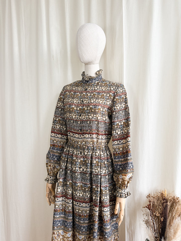 Insane 1970s Jaeger Wool Midi Dress