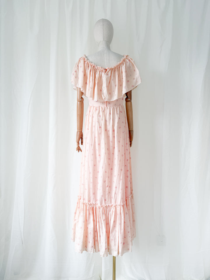 Beautiful 1970s Peach Cotton Off Shoulder Maxi Dress