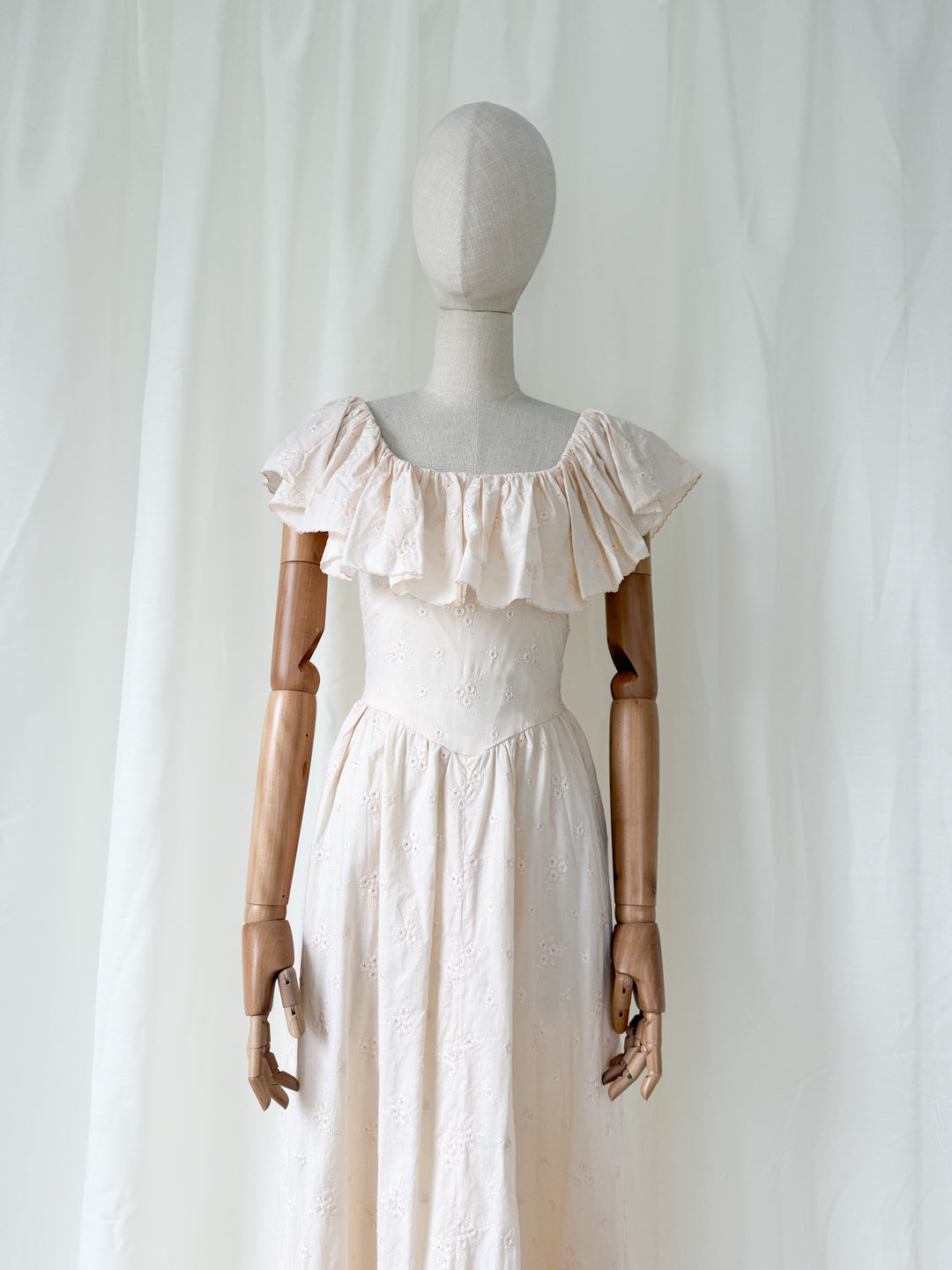Breathtaking Heavy Embroidered Cotton 1970s Blush Pink Maxi Dress