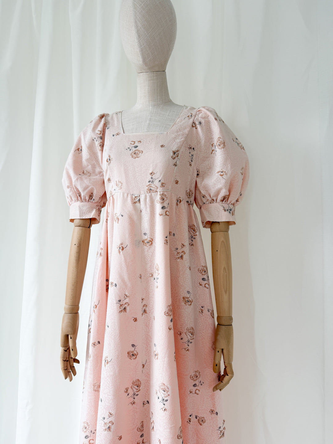 Adorable 1970s Soft Pink Floral Puff Sleeve Maxi Dress