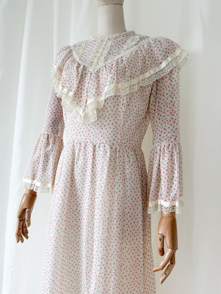 Stunning Romantic 1970s Floral Soft Cotton Lace Trimmed Maxi Dress