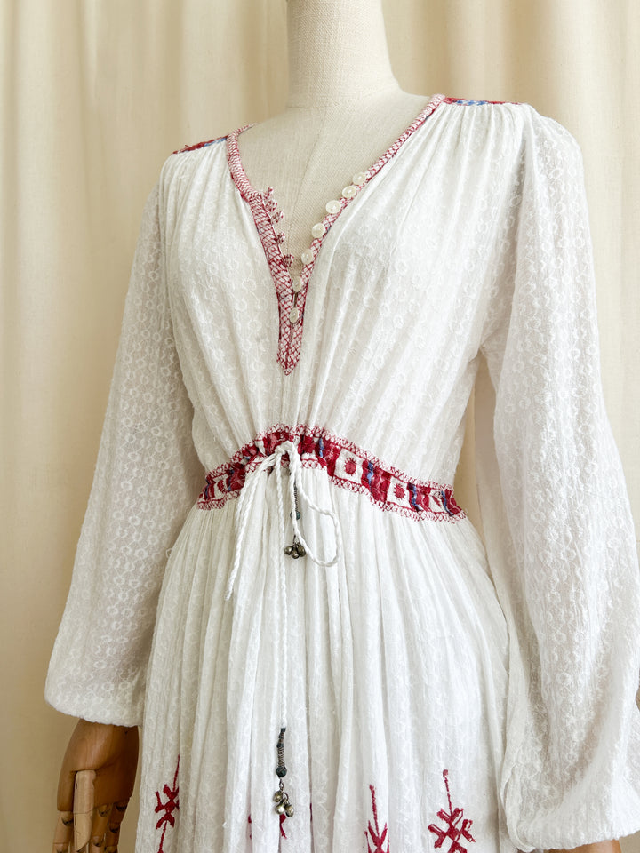 Stunning Indian Cotton Bohemian Embroidered 1970s Midi Dress