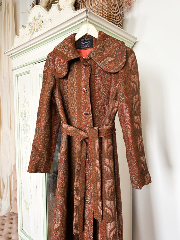 Tapestry Holy Grail Rare 70s Coat