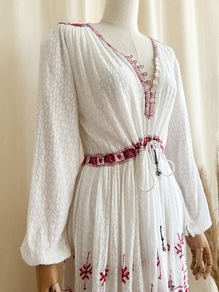 Stunning Indian Cotton Bohemian Embroidered 1970s Midi Dress