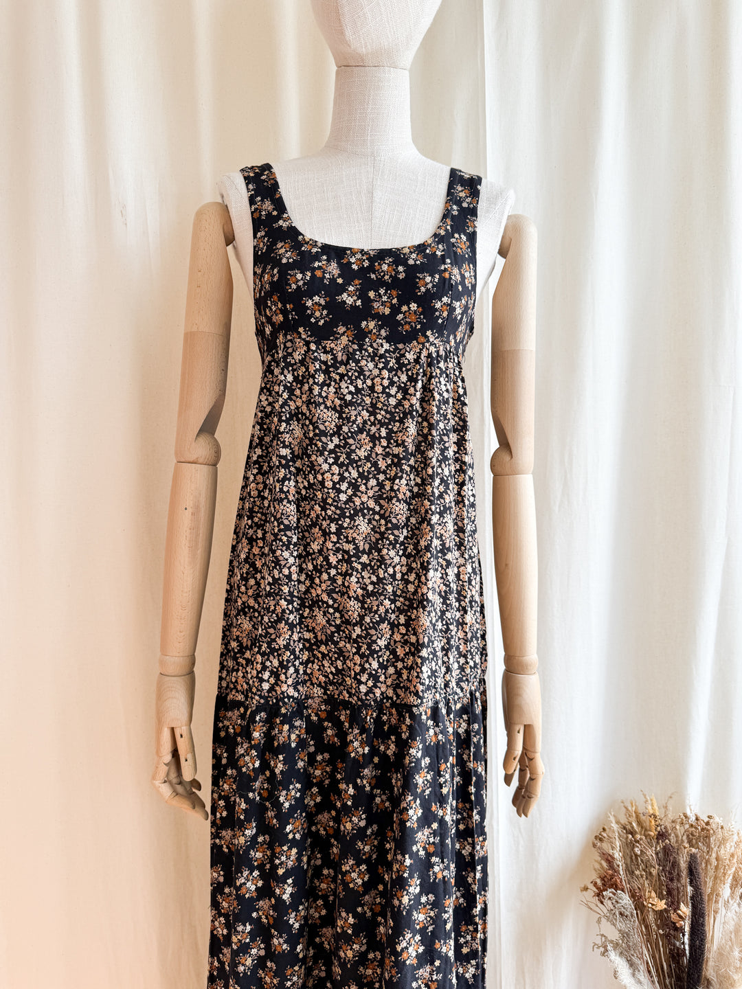 Pretty 1970s Tiered Cotton Floral Maxi Dress
