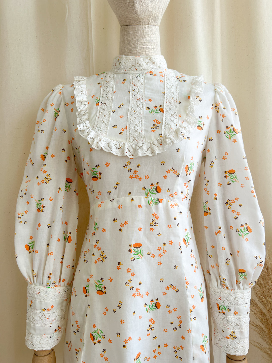 The Sweetest 1970s Cotton Mini Dress