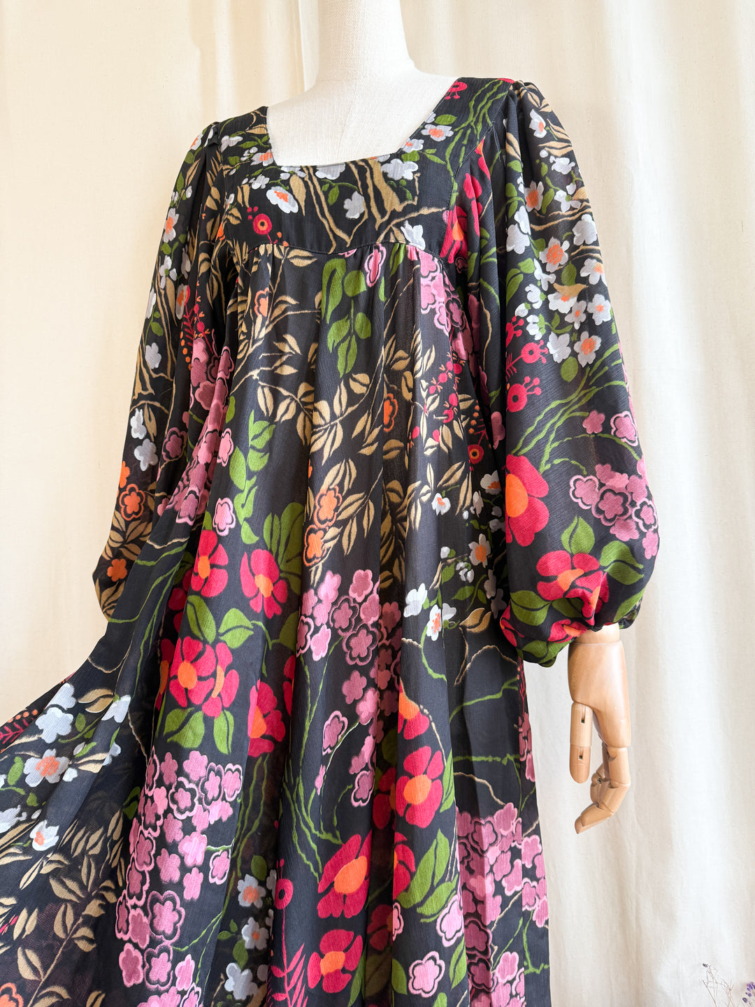 Stunning Holy Grail Rare David Silverman 70s Maxi Dress