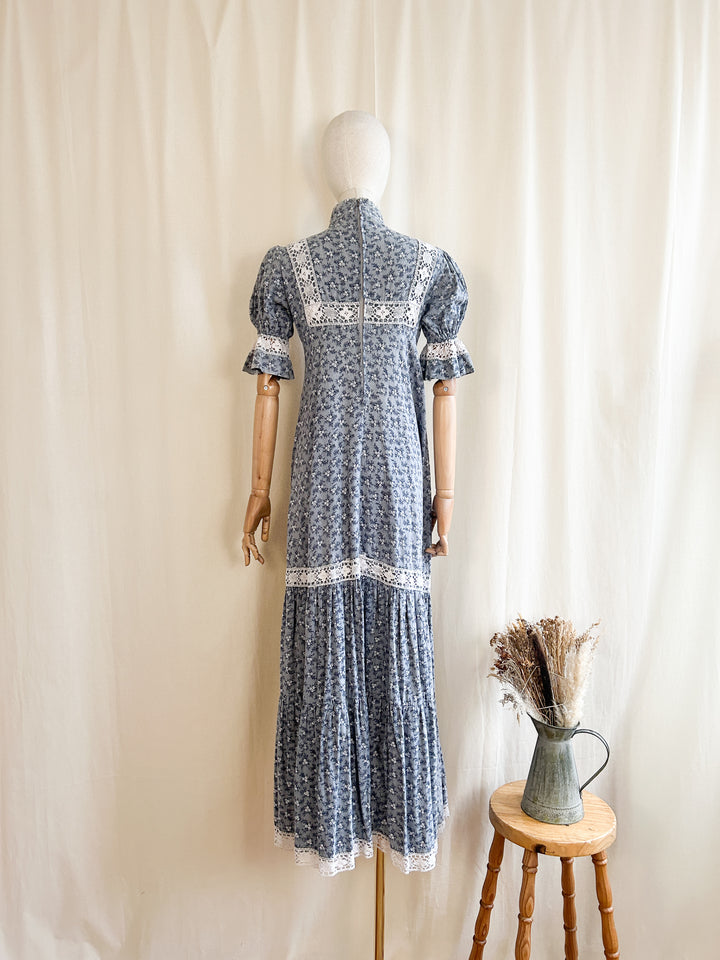 Preciously Rare Early 70s Laura Ashley Cotton Prairie Dress