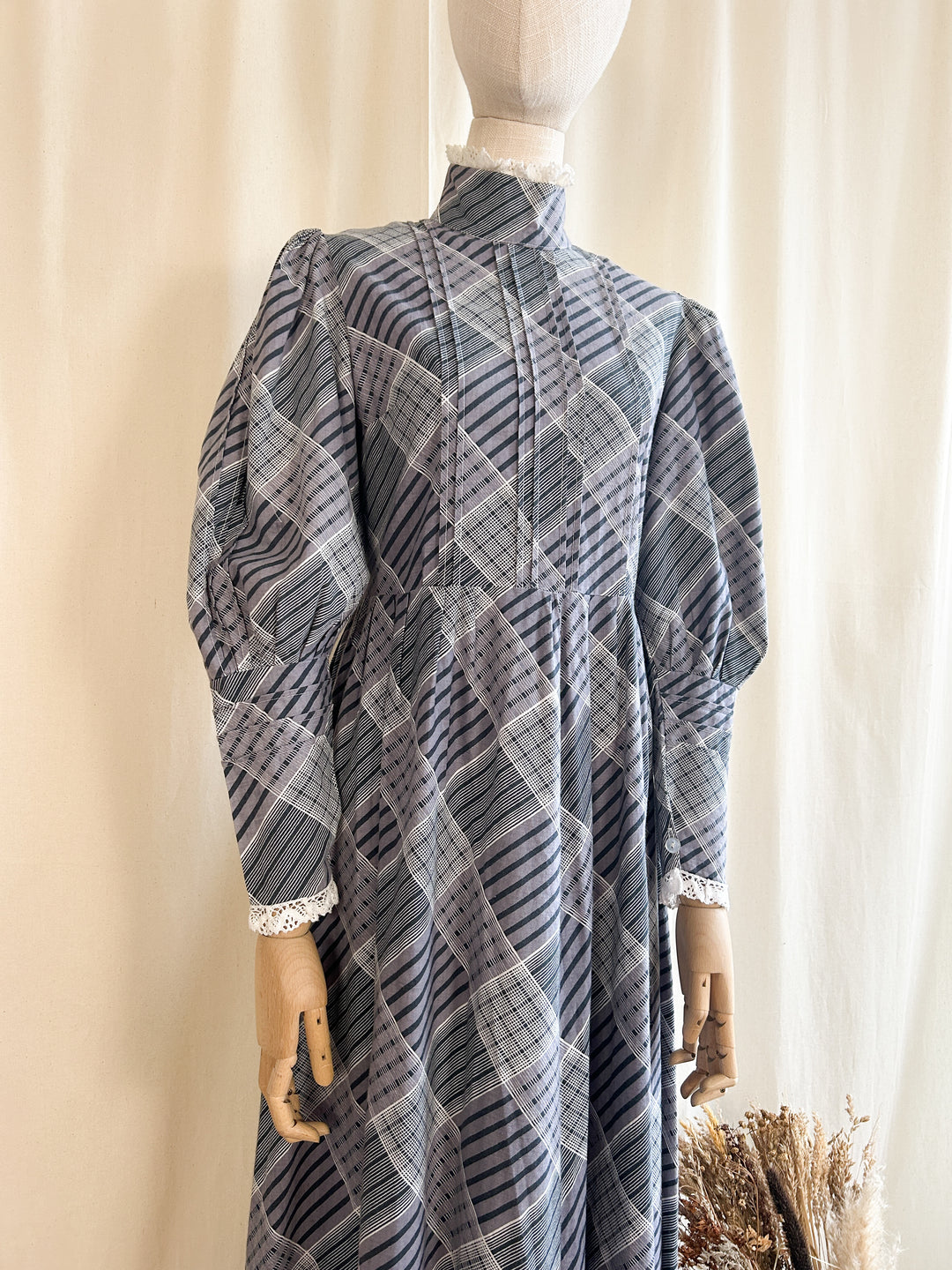 Holy Grail 70s Plaid Laura Ashley Cotton Prairie Dress