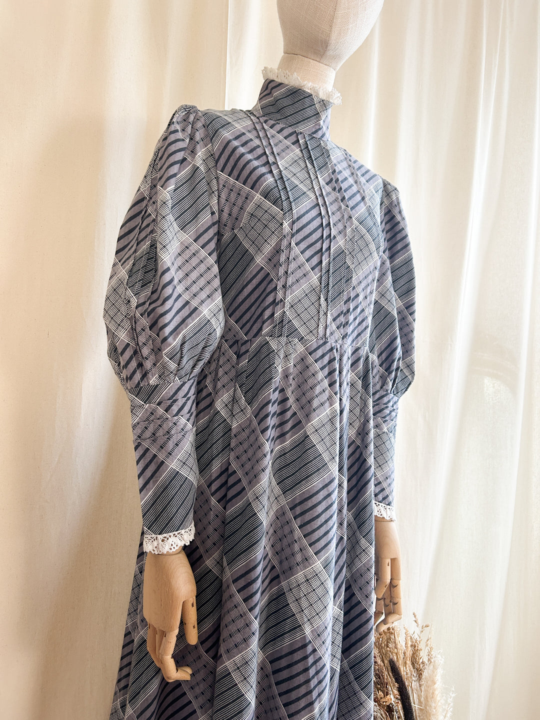 Holy Grail 70s Plaid Laura Ashley Cotton Prairie Dress