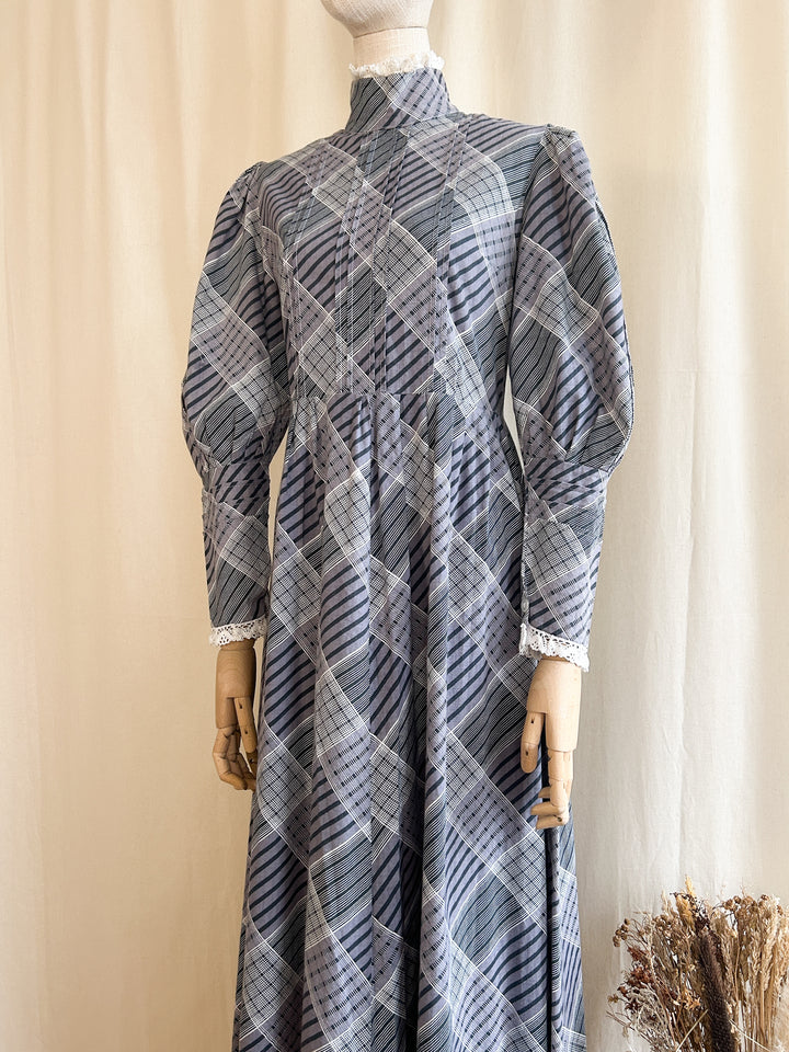 Holy Grail 70s Plaid Laura Ashley Cotton Prairie Dress