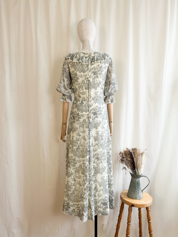 Heavenly 70s Fine Cotton Toile Du Jouy Prairie Dress