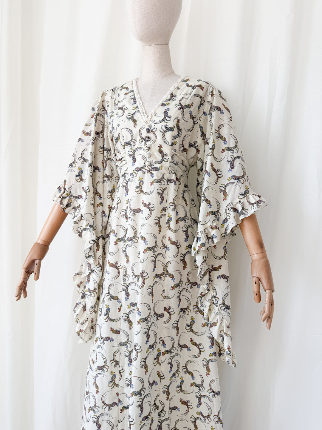 Breathtaking Rare 1970s Parrot Print Angel Sleeve Cotton Bohemian Maxi Dress