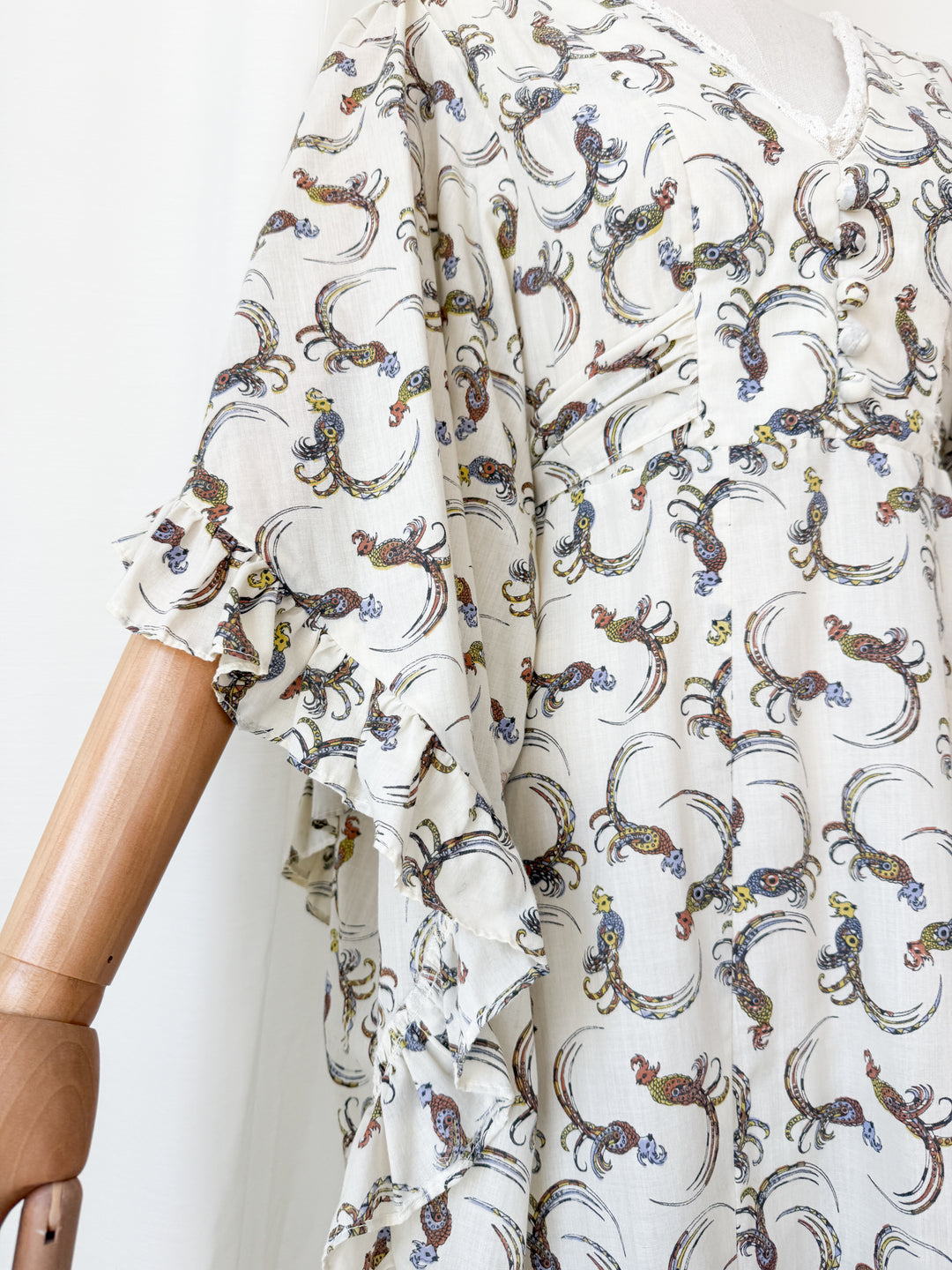 Breathtaking Rare 1970s Parrot Print Angel Sleeve Cotton Bohemian Maxi Dress