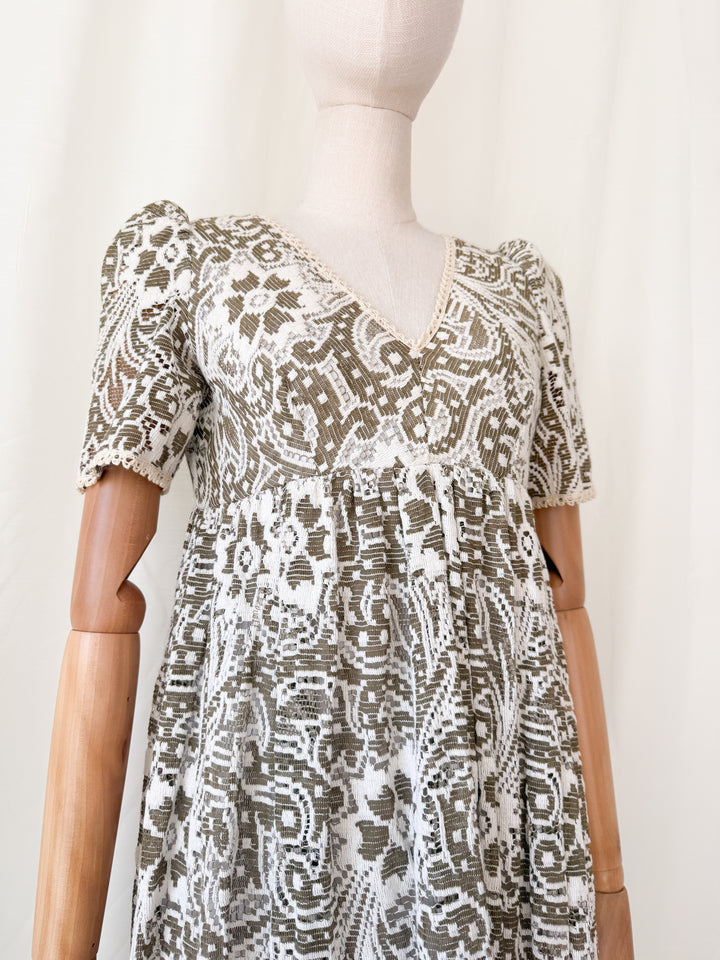 Utterly Gorgeous 1970s Full Cotton Lace Maxi Dress