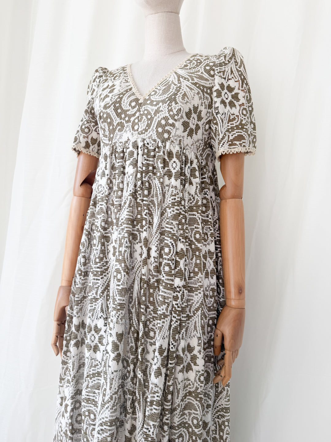 Utterly Gorgeous 1970s Full Cotton Lace Maxi Dress