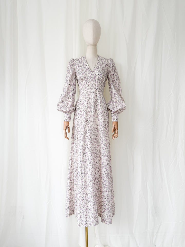 Divine Romantic 1970s Lilac Floral Cotton Maxi Dress