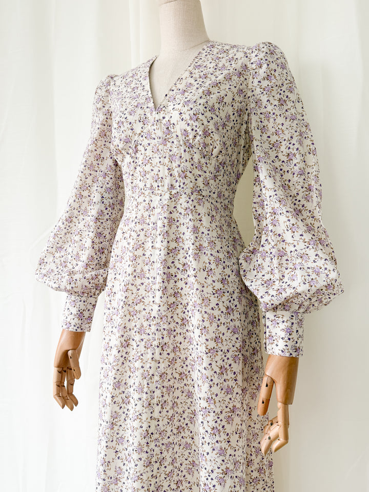 Divine Romantic 1970s Lilac Floral Cotton Maxi Dress