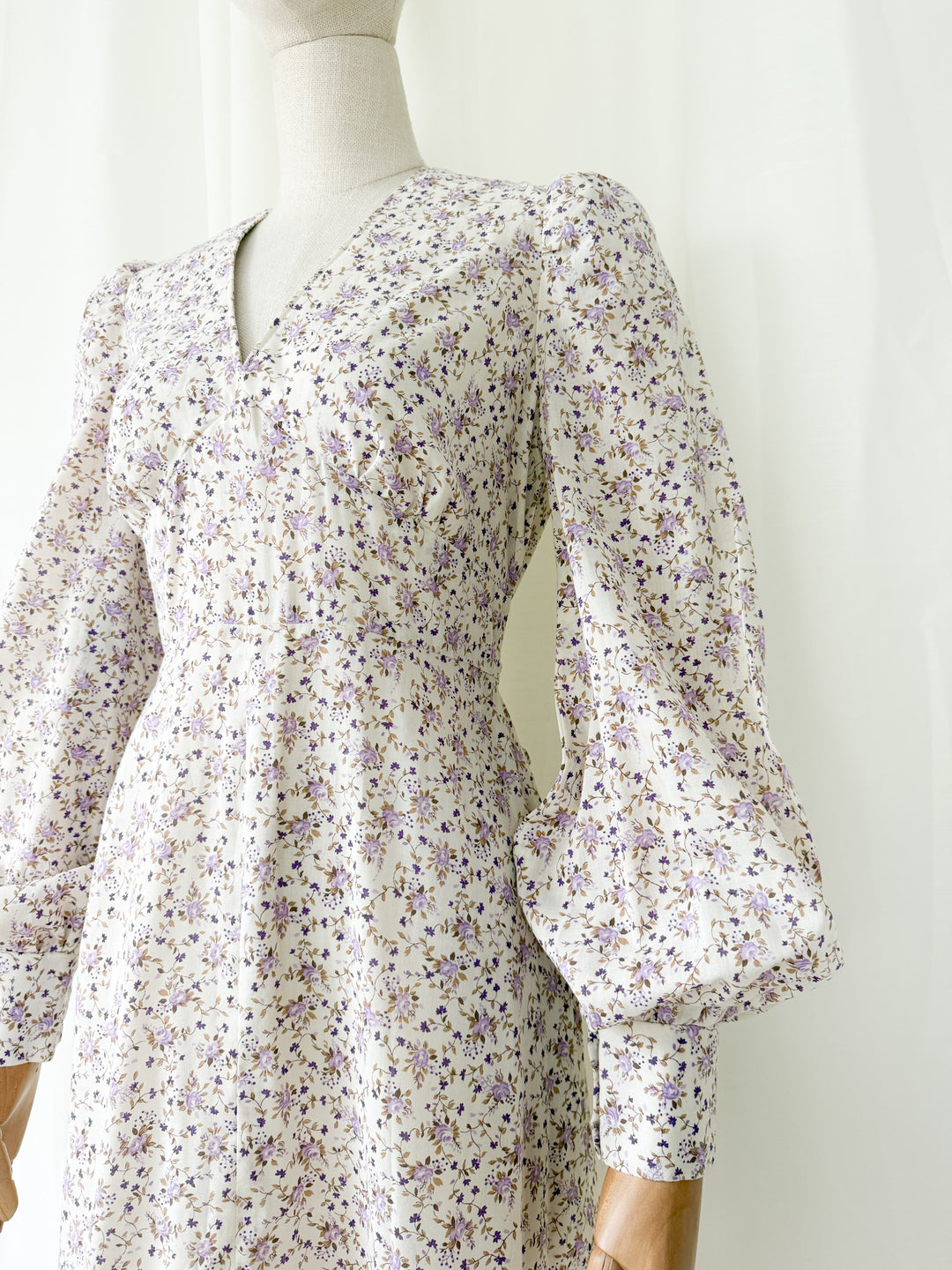 Divine Romantic 1970s Lilac Floral Cotton Maxi Dress