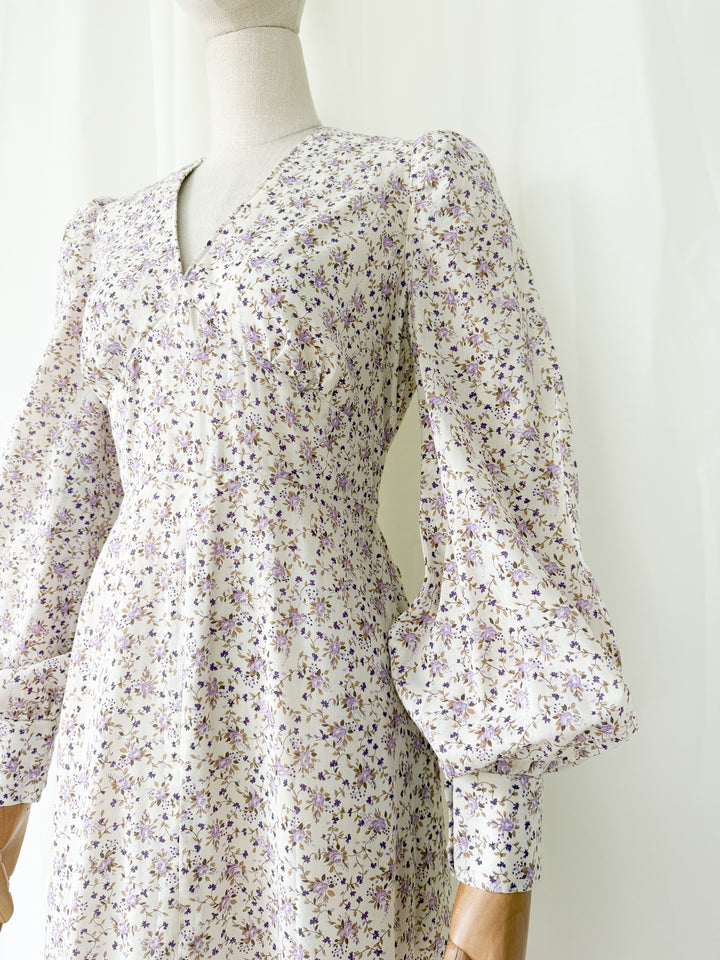 Divine Romantic 1970s Lilac Floral Cotton Maxi Dress