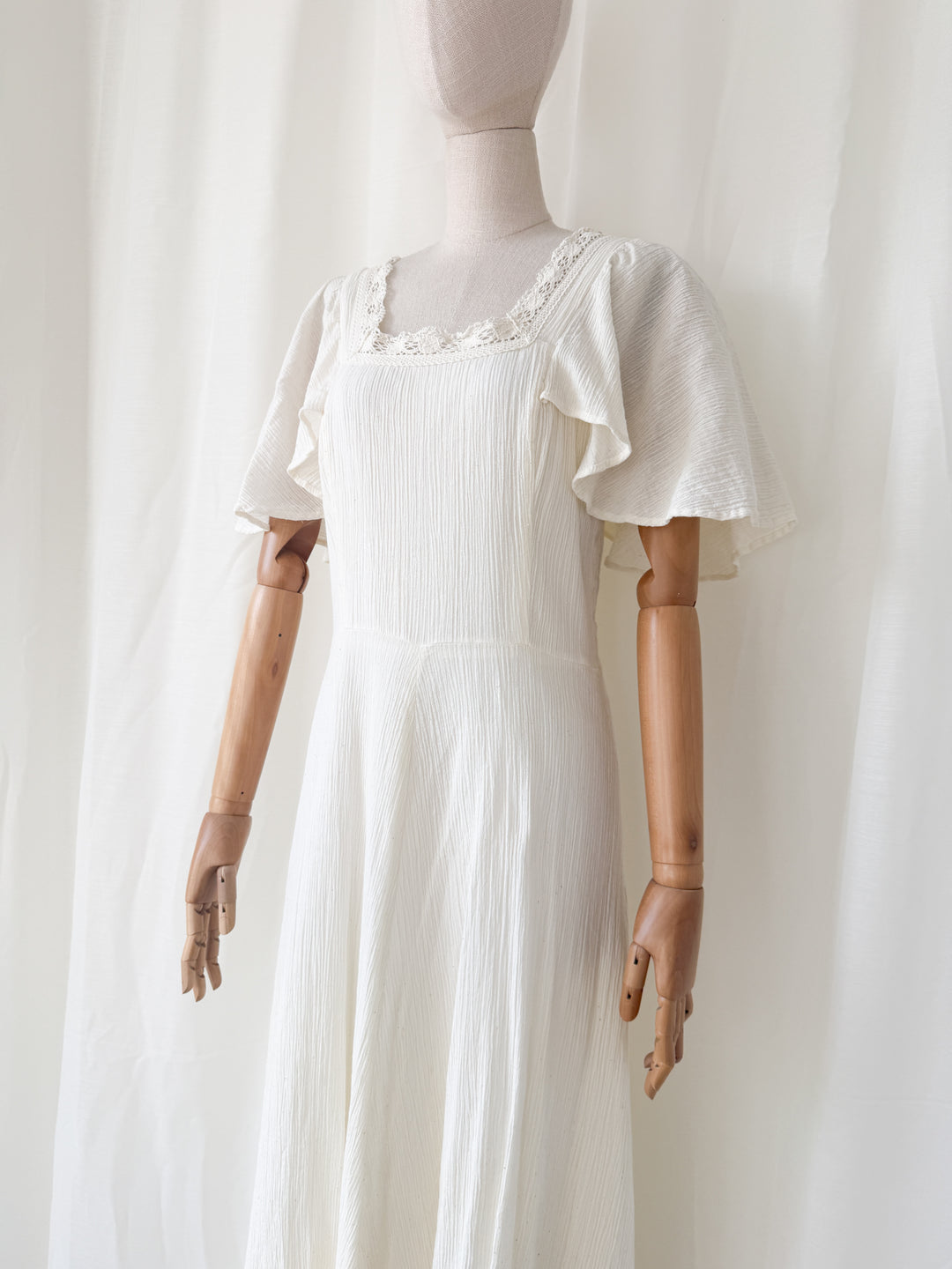 Beyond Beautiful 1970s Bohemian Cheesecloth Cotton Maxi Dress