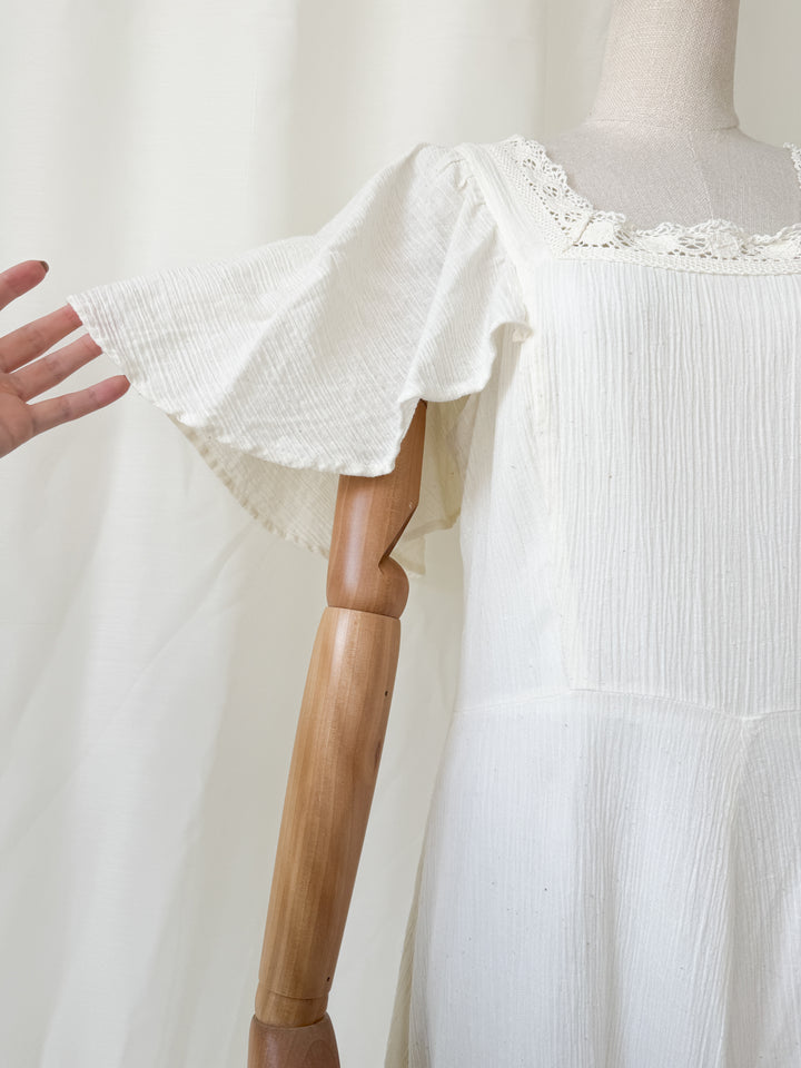 Beyond Beautiful 1970s Bohemian Cheesecloth Cotton Maxi Dress