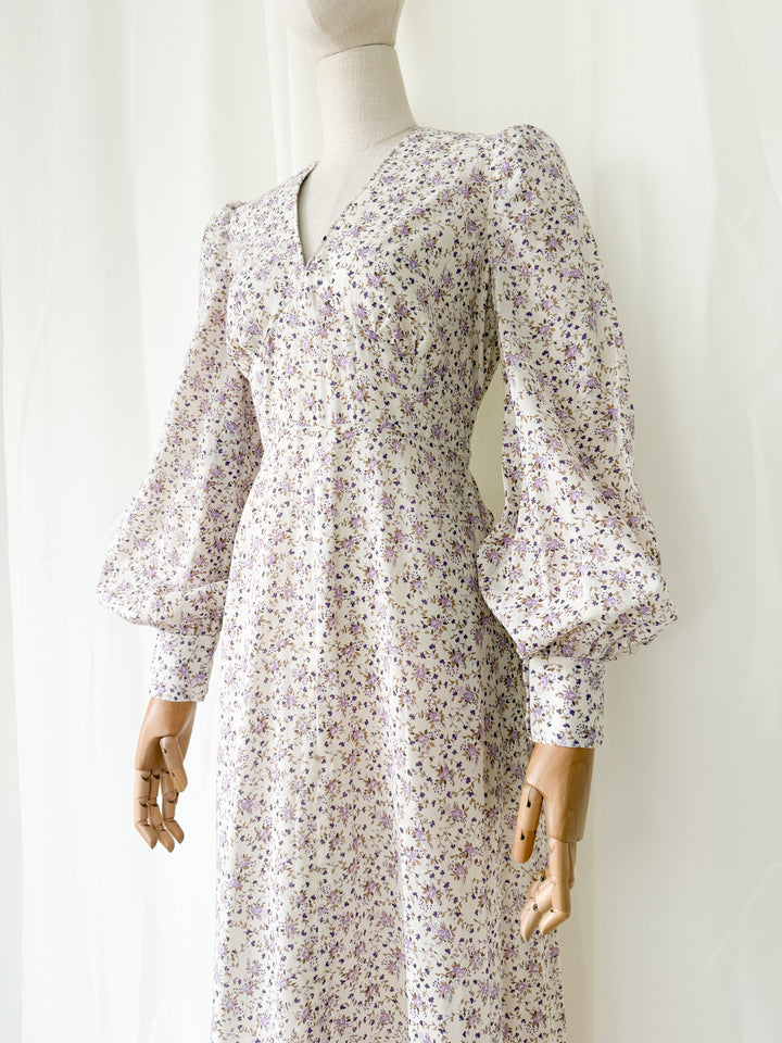 Divine Romantic 1970s Lilac Floral Cotton Maxi Dress