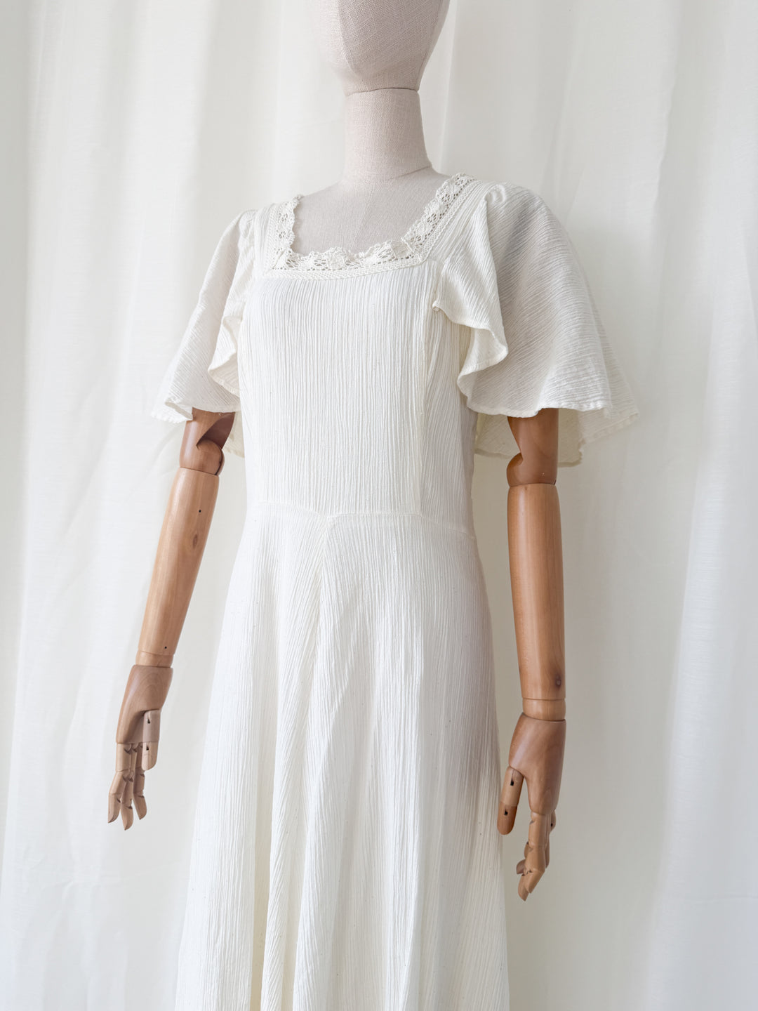 Beyond Beautiful 1970s Bohemian Cheesecloth Cotton Maxi Dress