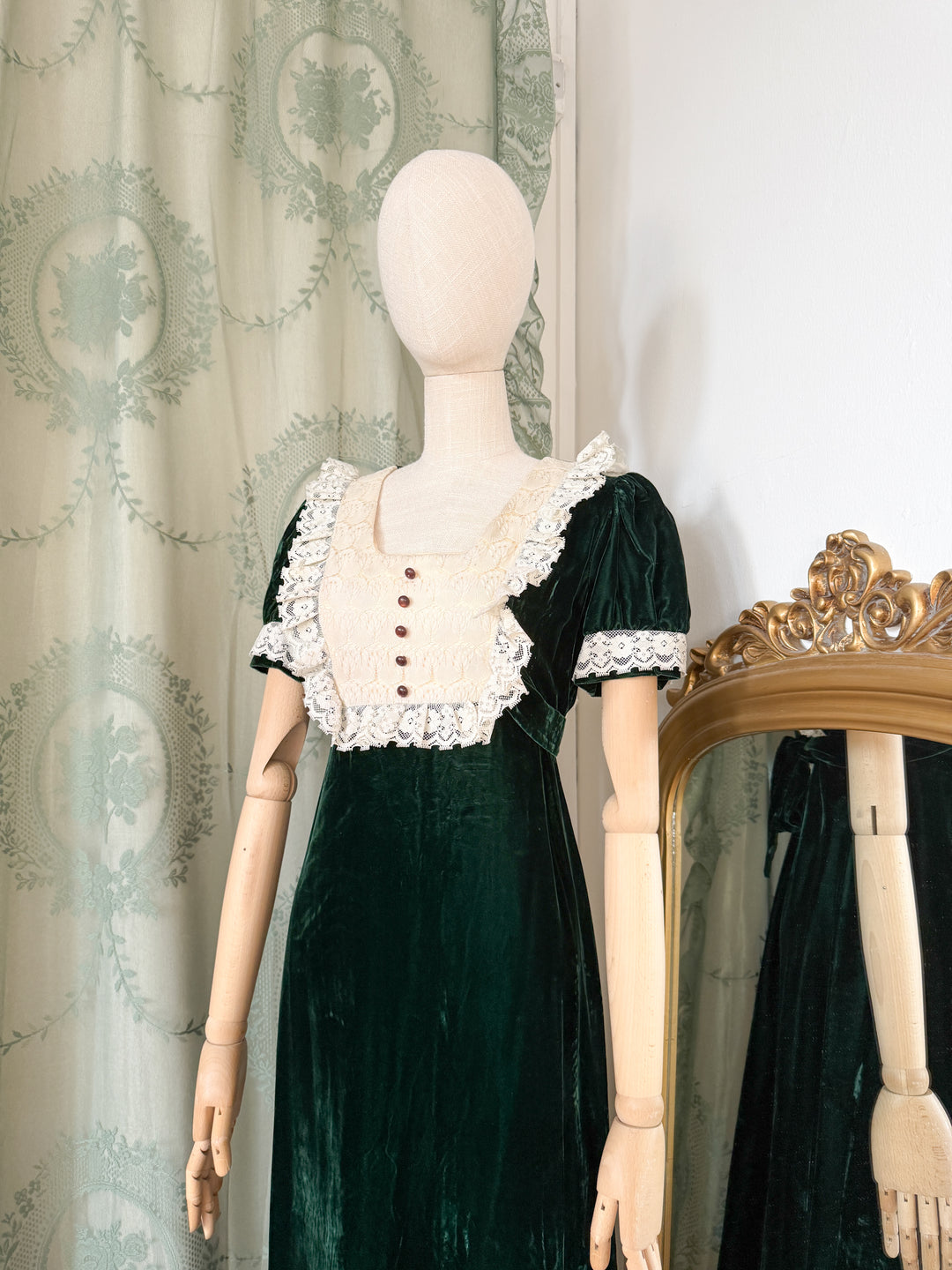 POISON ~ HAUNTING RARE LATE 1960S GREEN VELVET LACE BIB MAXI DRESS The Pansy Garden POISON ~ HAUNTING RARE LATE 1960S GREEN VELVET LACE BIB MAXI DRESS The Pansy Garden