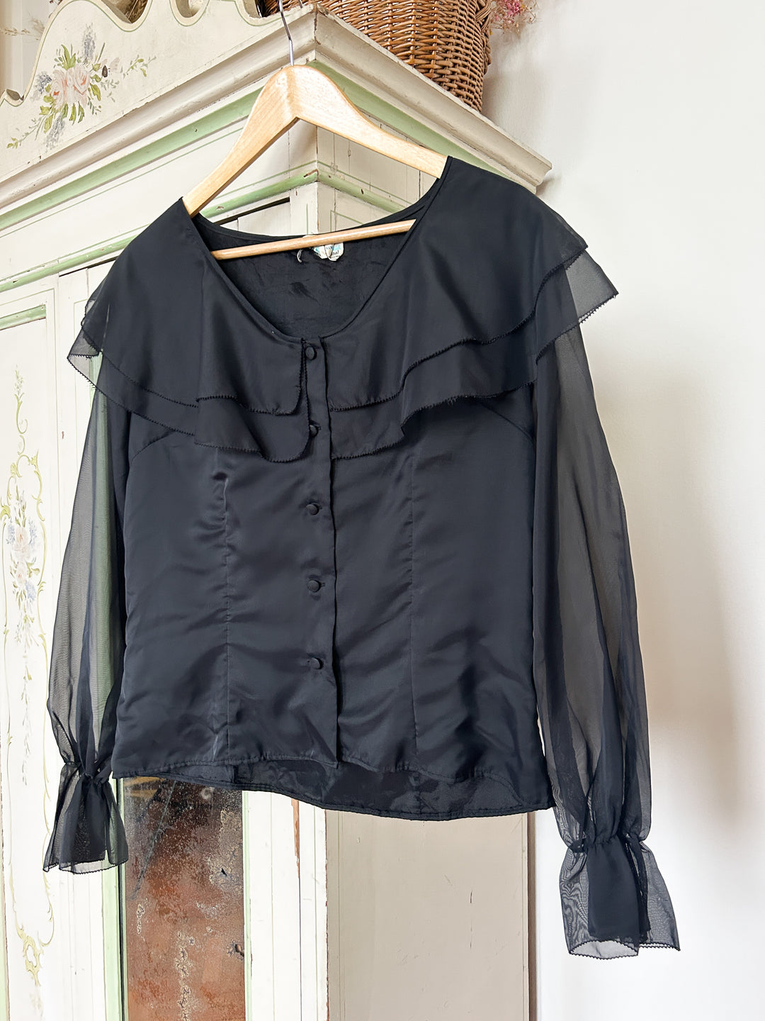 Raven 70s Chiffon Blouse