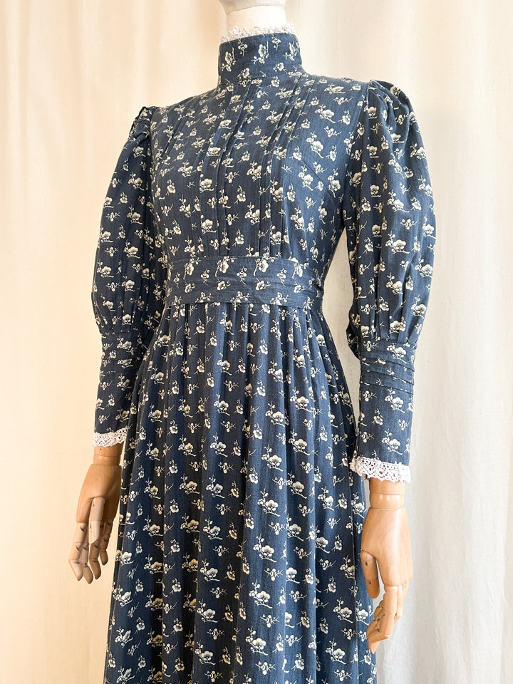 Divine Holy Grail Rare 70s Laura Ashley Cotton Prairie Maxi Dress