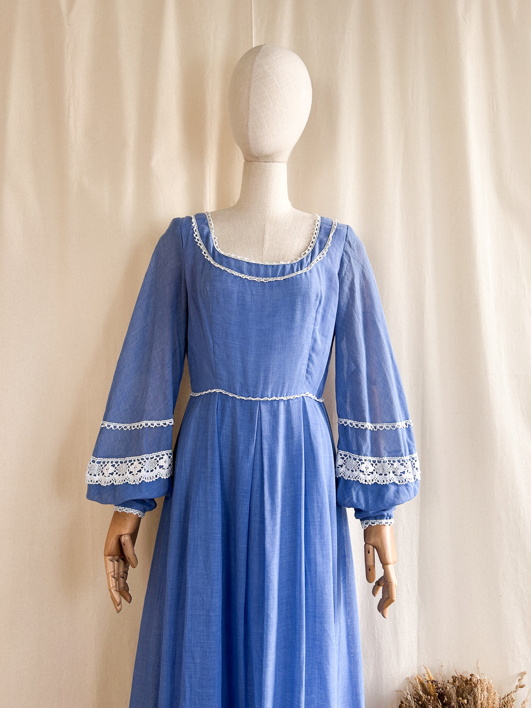 Dreamy Blue 70s Cotton and Crochet Maxi Dress – The Pansy Garden