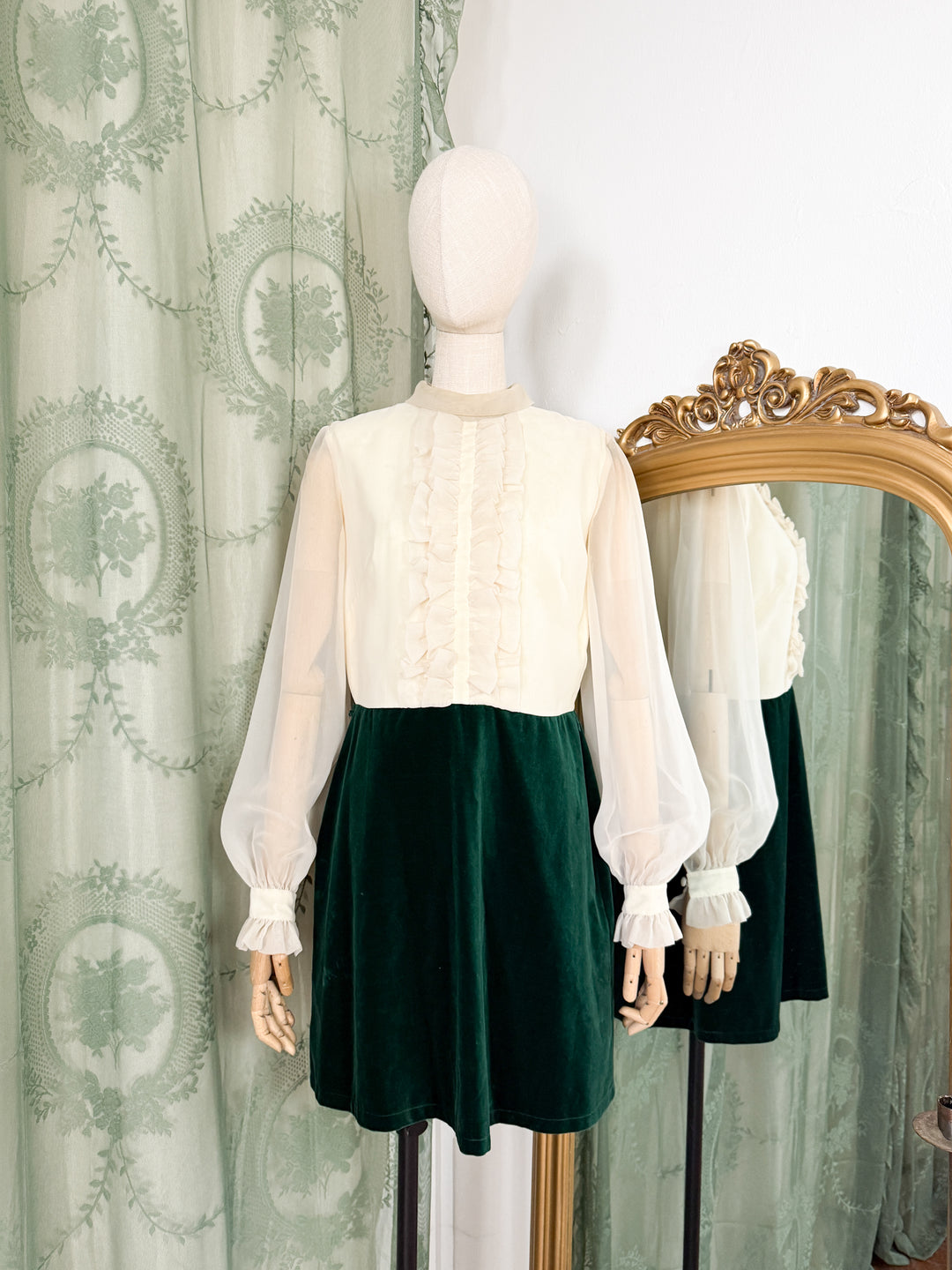 ENCHANT ~ PRECIOUS 1960S MINI DRESS AND JACKET ENSEMBLE BY PEGGY FRENCH COUTURE