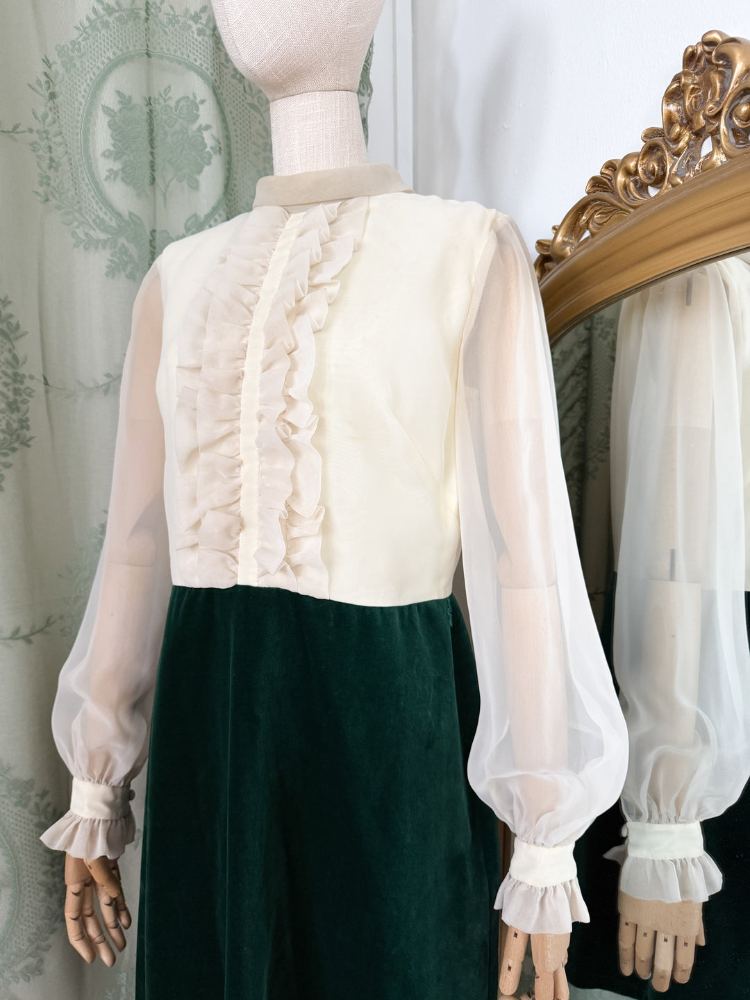 ENCHANT ~ PRECIOUS 1960S MINI DRESS AND JACKET ENSEMBLE BY PEGGY FRENCH COUTURE