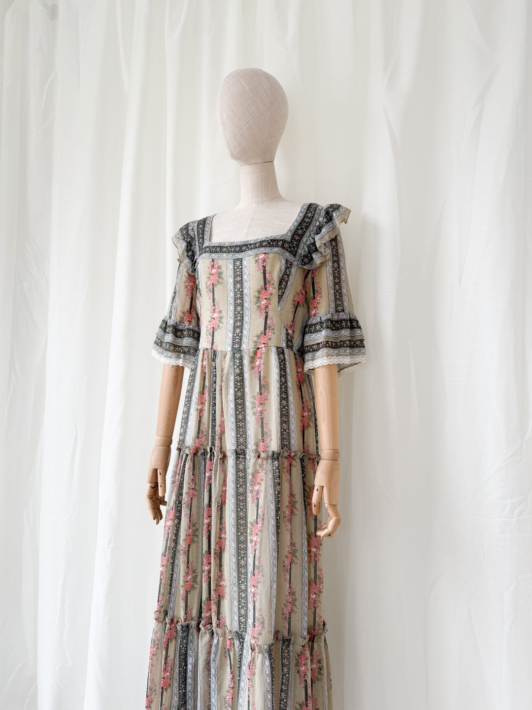 Divine Rare 1970s Kati Cotton Maxi Dress
