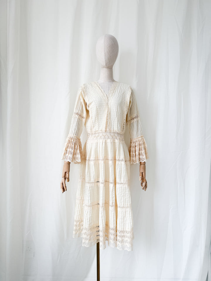 Insanely Beautiful Rare 1970s Mexican Lace Trimmed Cotton Midi Dress