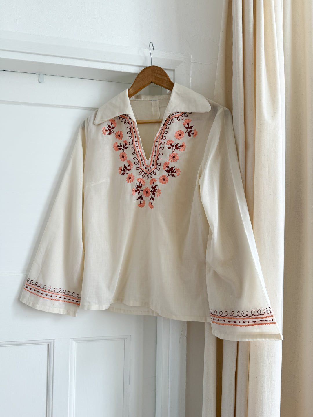 Gorgeous 70s Embroidered Bohemian Top