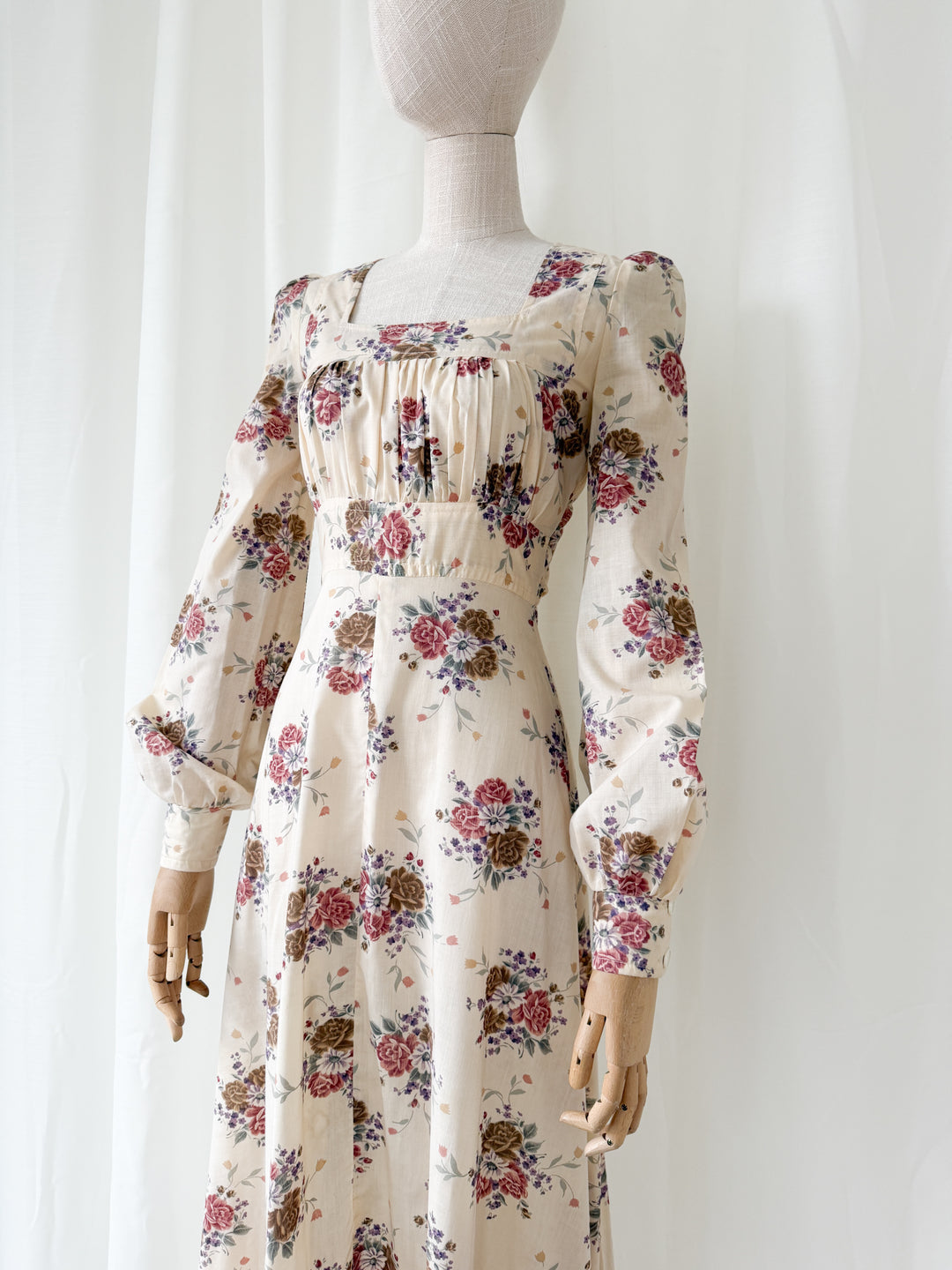 Beautiful Romantic 1970s Shelena Floral Cotton Maxi Dress