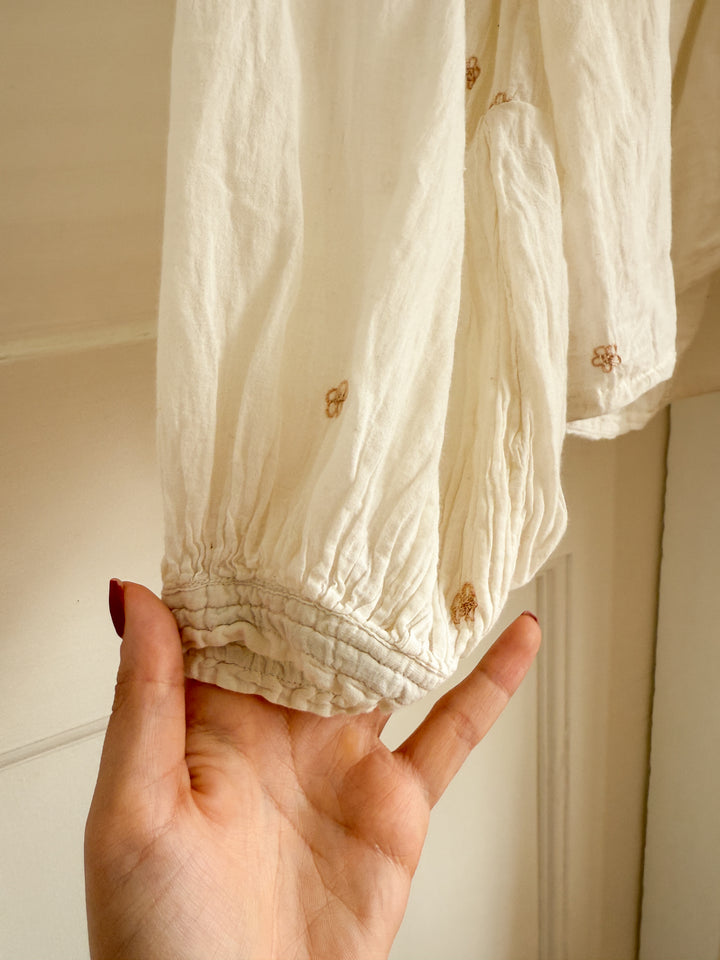 Heavenly Rare 70s Fine Indian Cotton Balloon Sleeve Bohemian Blouse