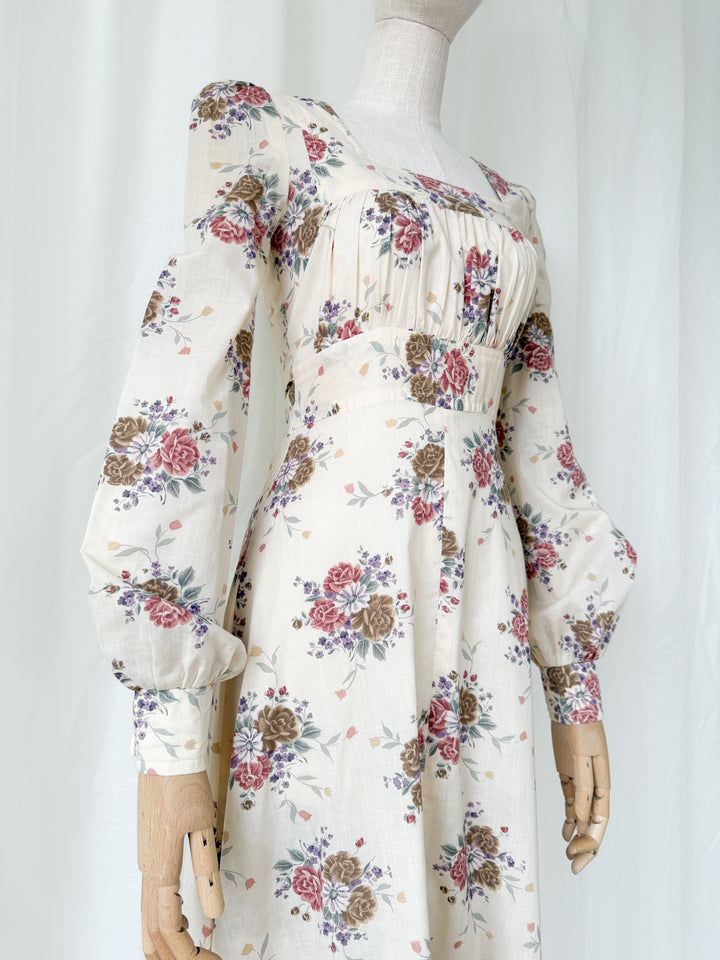 Beautiful Romantic 1970s Shelena Floral Cotton Maxi Dress