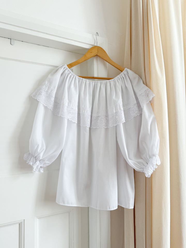 Gorgeous Rare 70s Frill Neckline Puff Sleeve Cotton and Lace Blouse