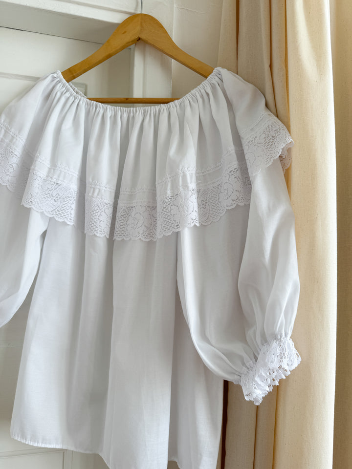 Gorgeous Rare 70s Frill Neckline Puff Sleeve Cotton and Lace Blouse