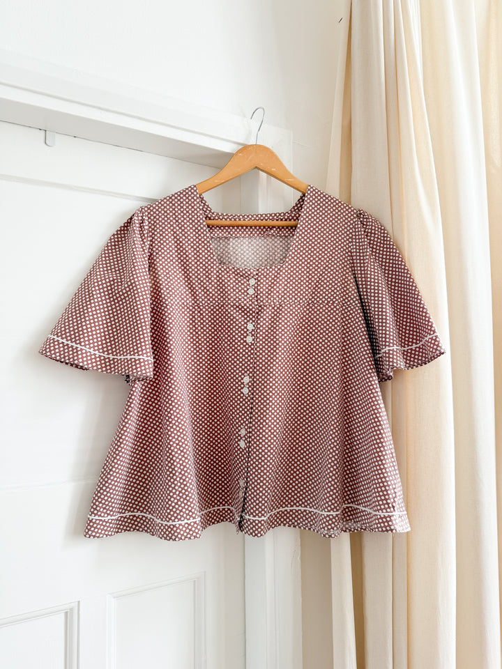 Gorgeous 70s Flutter Sleeve Polkadot Brown Smock Top