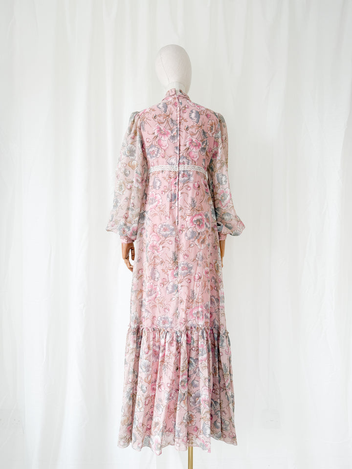 Pretty Dusky Pink Floral 1970s Cotton Maxi Dress