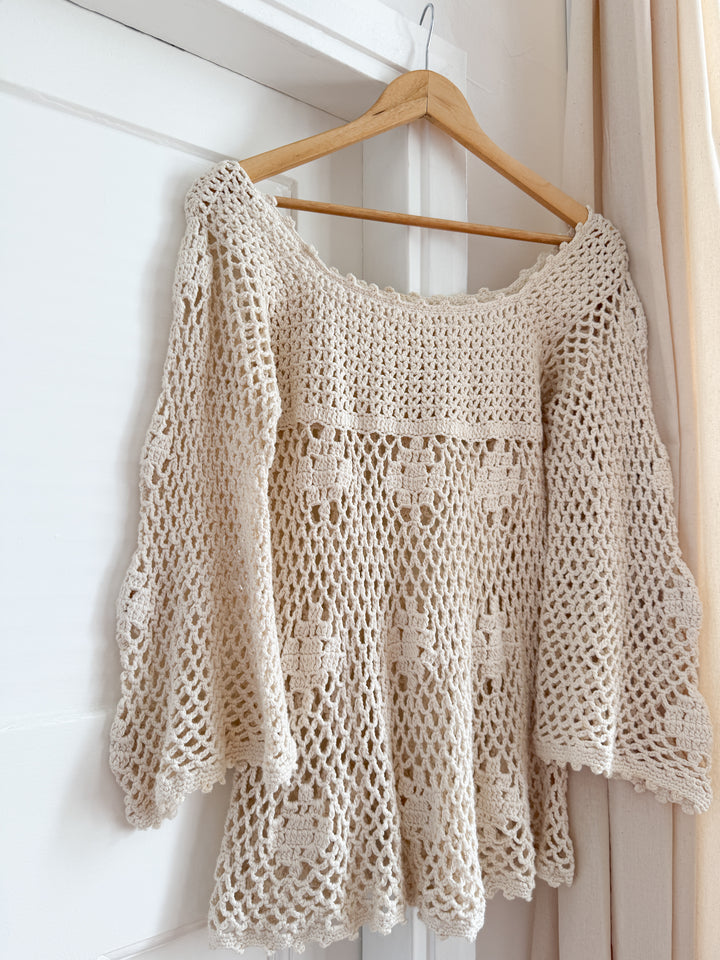 Precious 70s Crochet Flare Sleeve Top