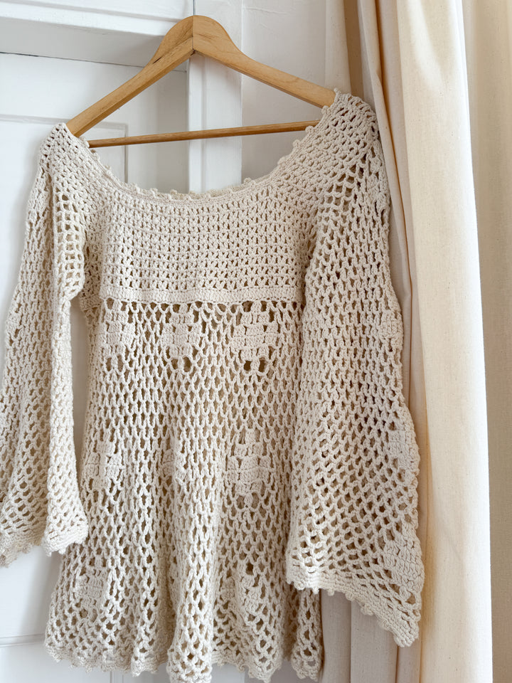 Precious 70s Crochet Flare Sleeve Top
